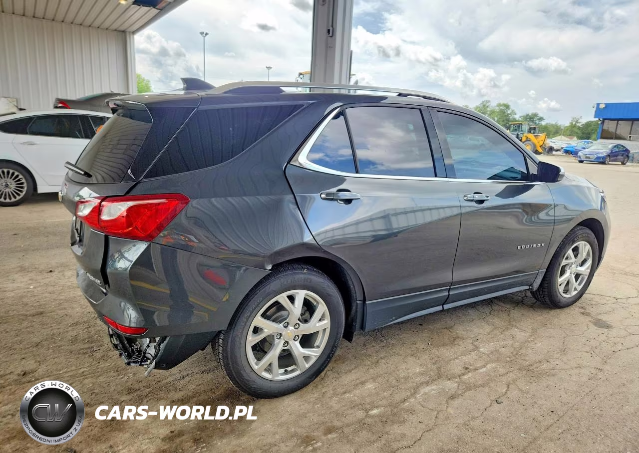 2021 Chevrolet Equinox Premier VIN:2GNAXXEV5M6134665 - 3