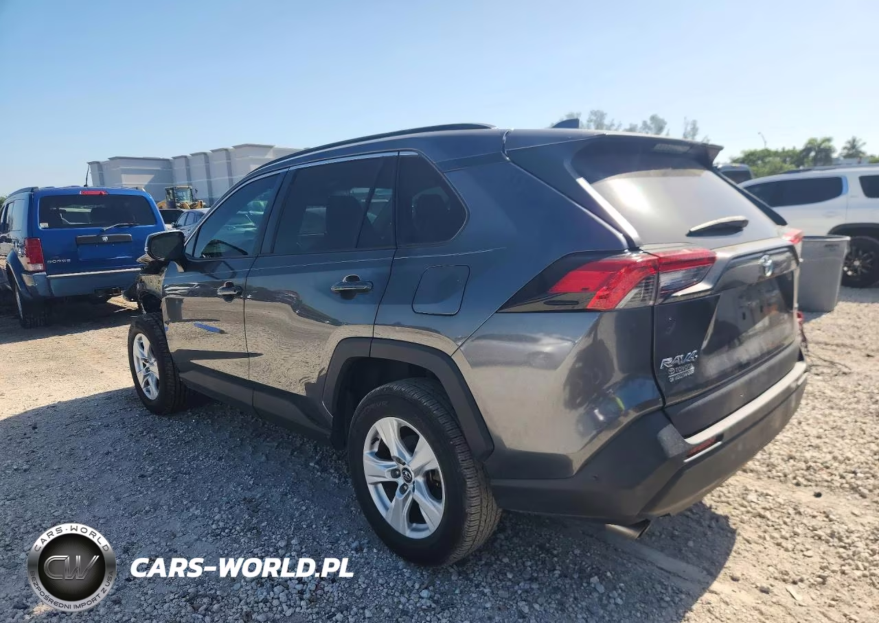2020 Toyota Rav4 Xle VIN:2T3W1RFV3LC037673 - 2