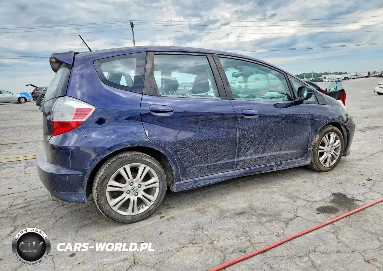 2009 Honda Fit Sport VIN:JHMGE88499S075558 - 3
