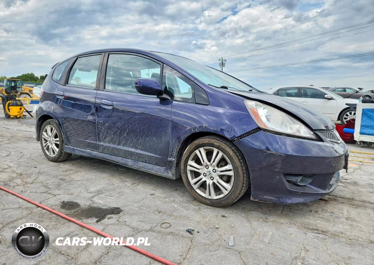 2009 Honda Fit Sport VIN:JHMGE88499S075558 - 4