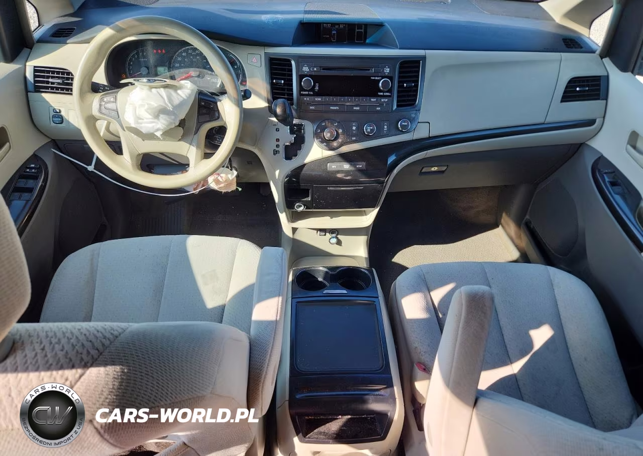 2012 Toyota Sienna Le VIN:5TDKK3DCXCS206503 - 8