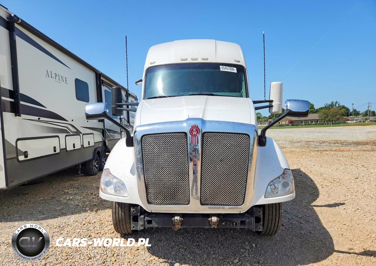 2019 Kenworth T680 Semi Truck VIN:1XKYDP9X1KJ239378 - 5