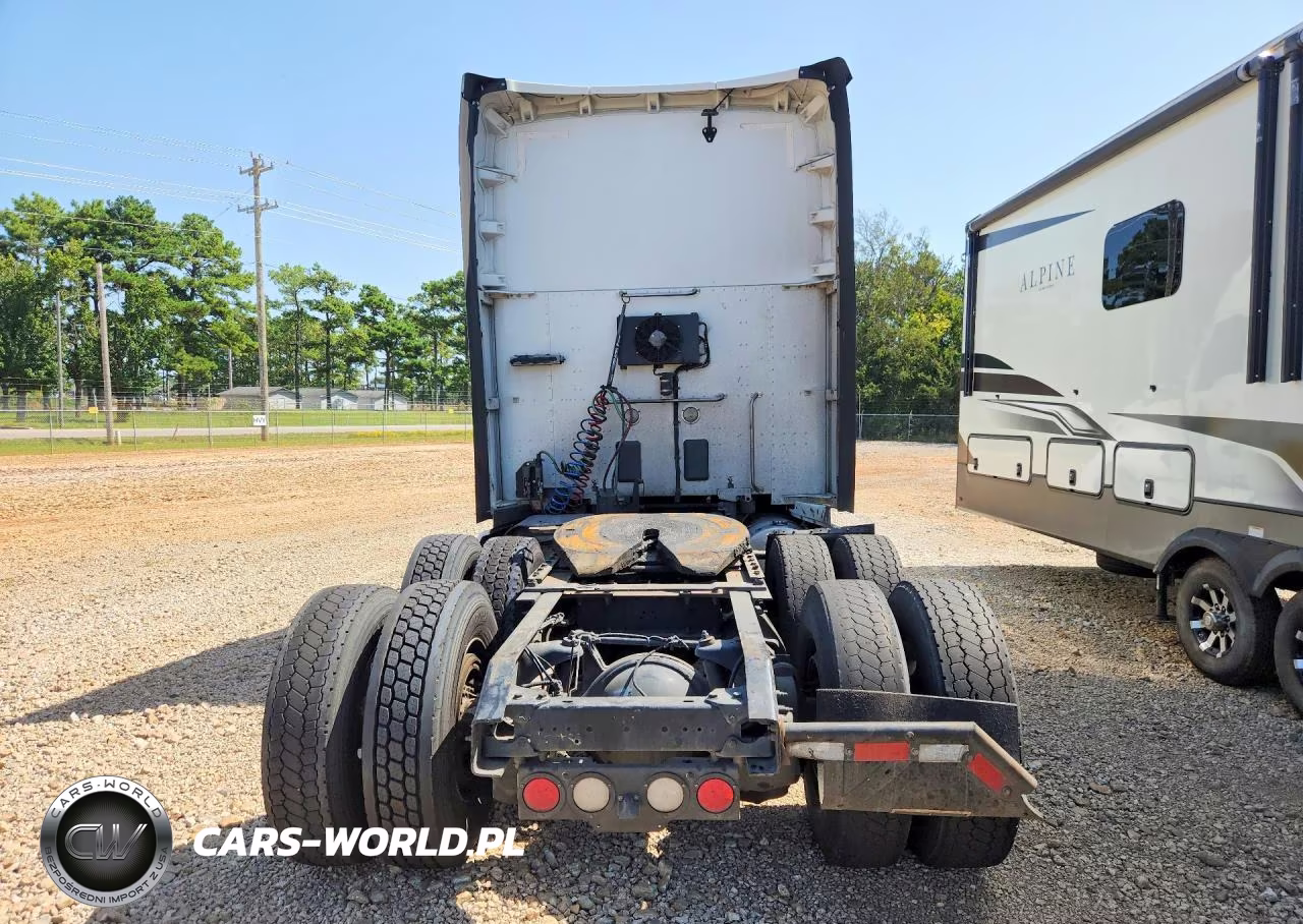 2019 Kenworth T680 Semi Truck VIN:1XKYDP9X1KJ239378 - 6