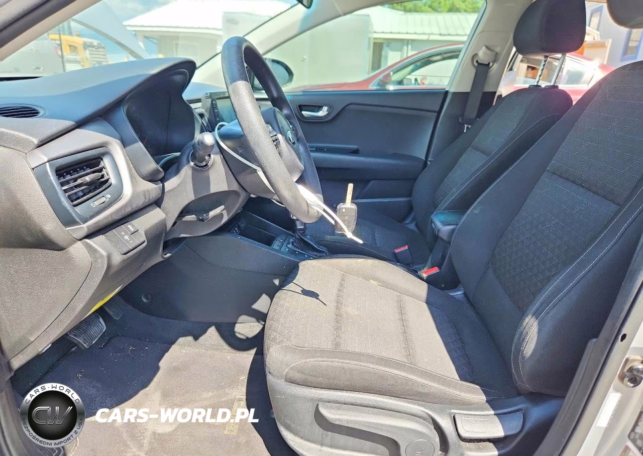2020 Kia Rio S VIN:3KPA24AD4LE329433 - 7