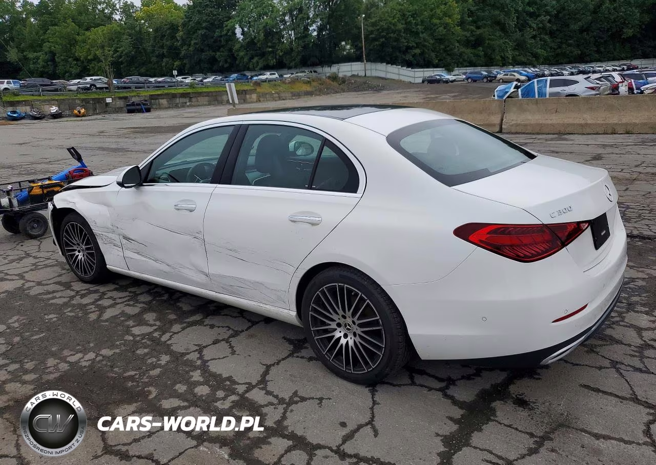 MERCEDES-BENZ C 300 4MAT VIN:W1KAF4HB7RR229760 - 2