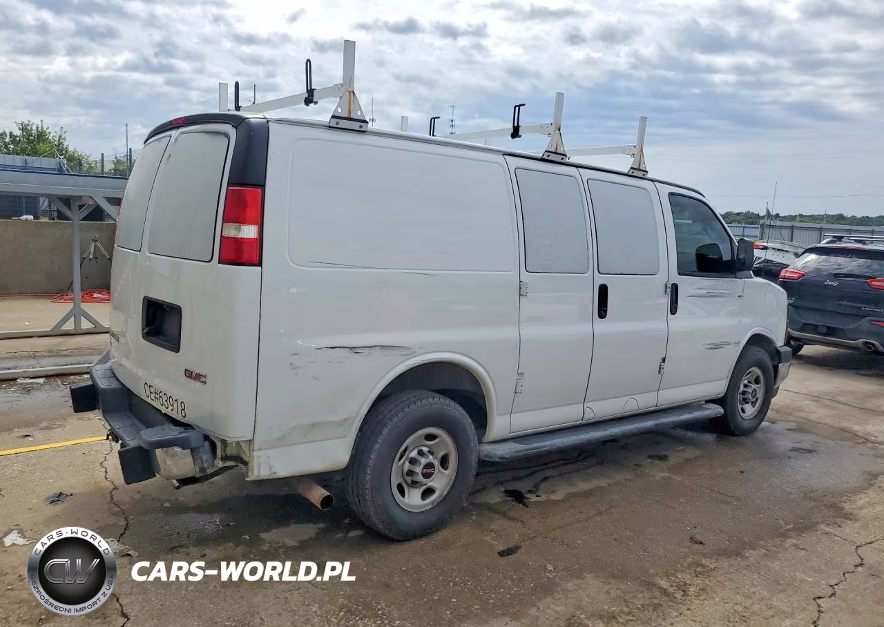 2018 GMC Savana G2500 VIN:1GTW7AFG0J1905687 - 3