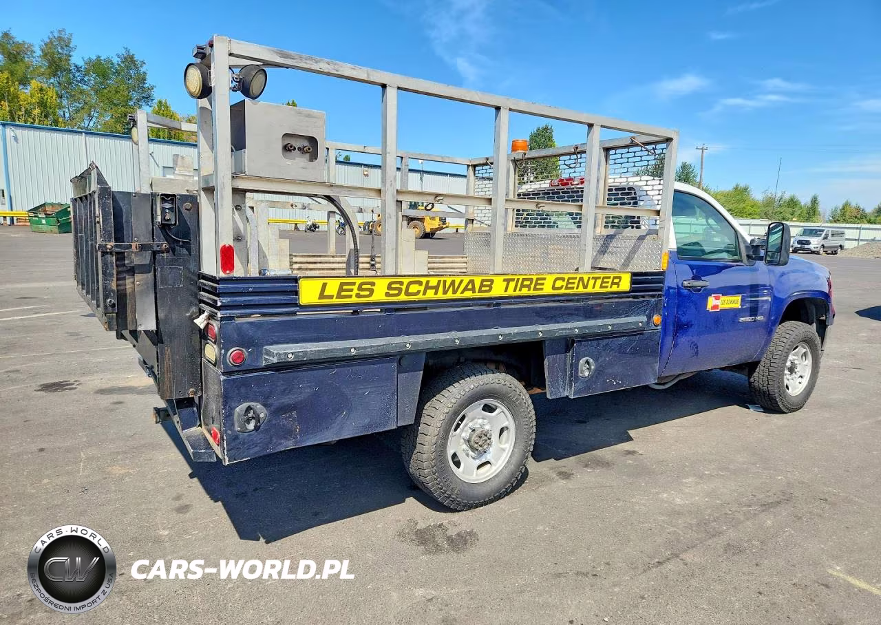 2014 GMC Sierra K2500 Heavy Duty VIN:1GT02ZCG9EF176914 - 3