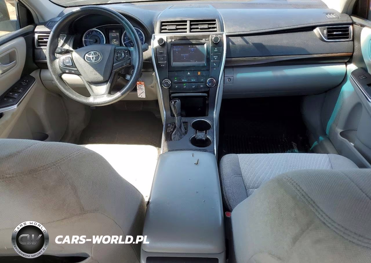 2017 Toyota Camry Le VIN:4T1BF1FK5HU634992 - 8