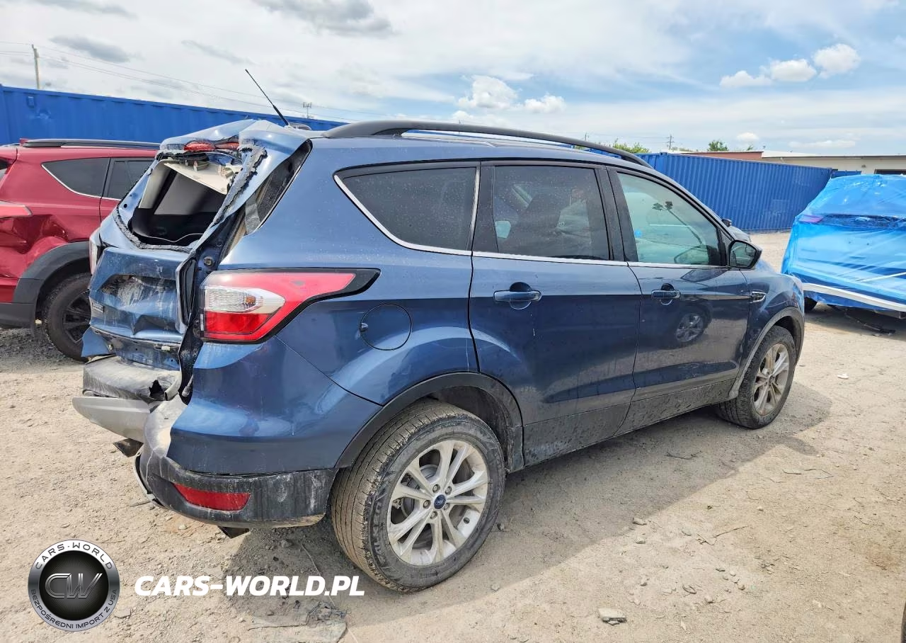 2018 Ford Escape Se VIN:1FMCU9GDXJUA11530 - 3