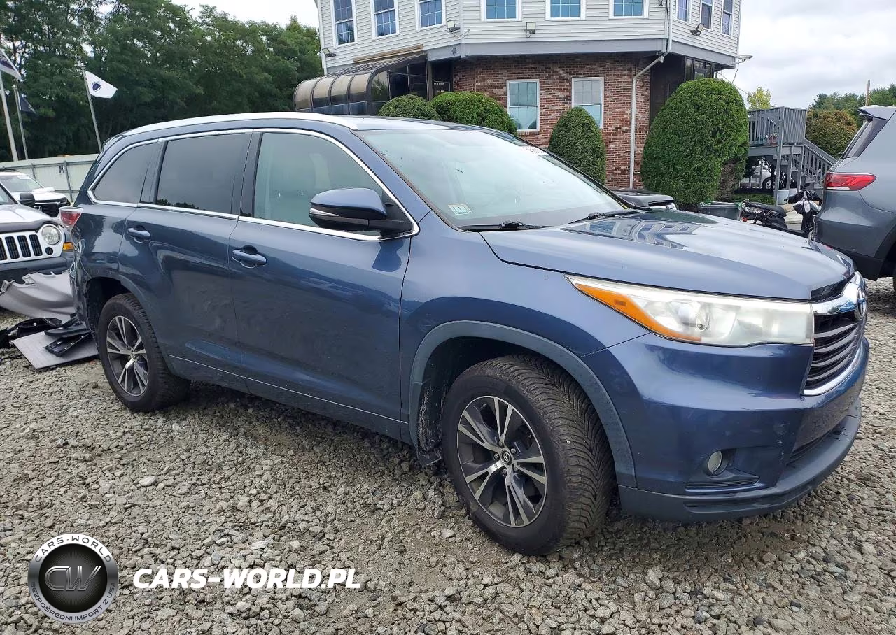 2016 Toyota Highlander Xle VIN:5TDJKRFH0GS303366 - 4
