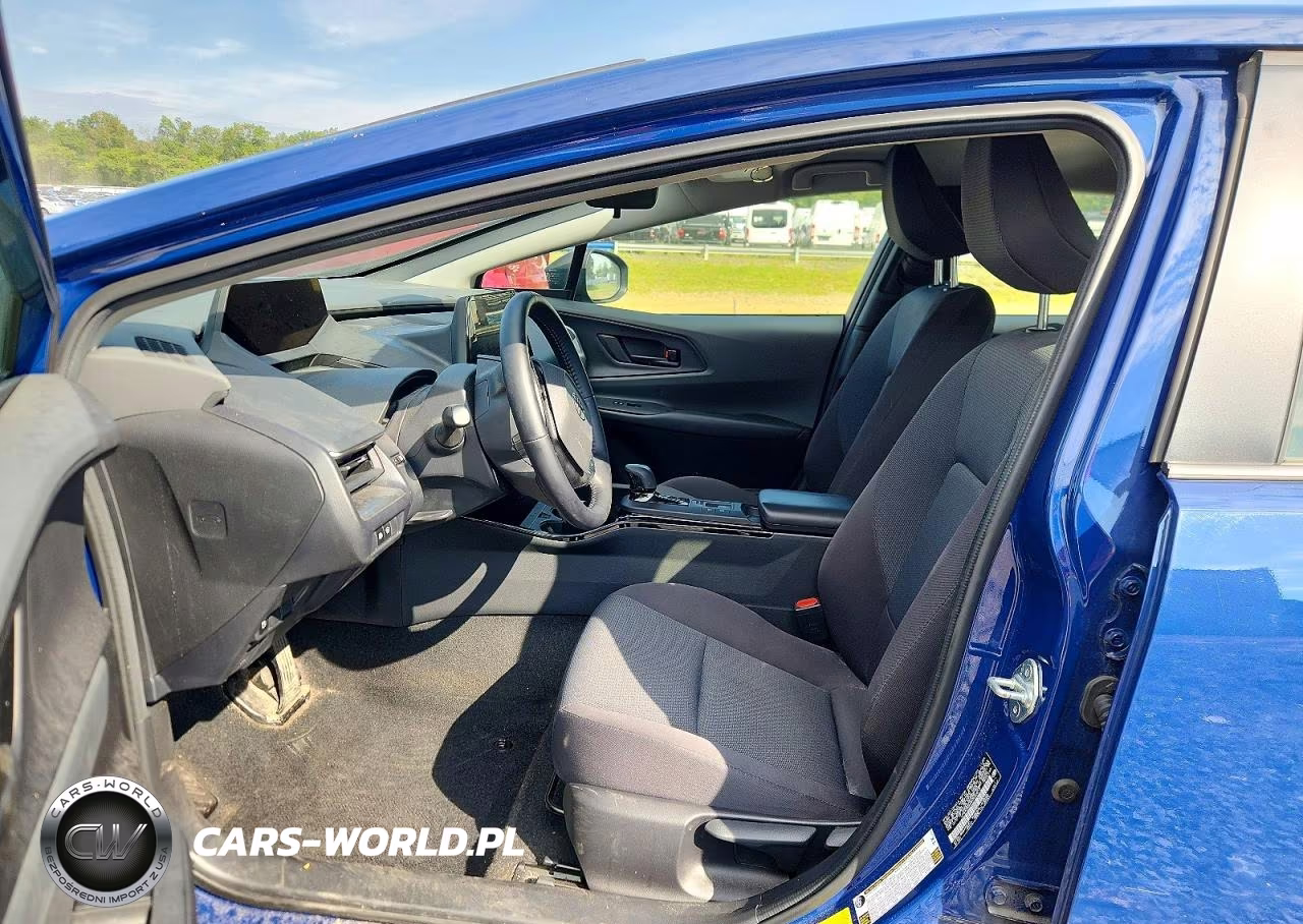 2024 Toyota Prius Le VIN:JTDADABU4R3023212 - 7