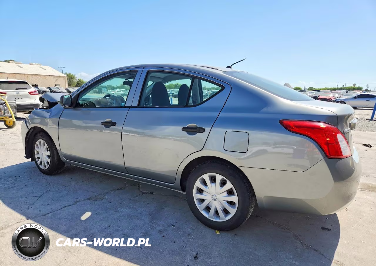 2014 Nissan Versa 1.6 S VIN:3N1CN7AP4EL869748 - 2