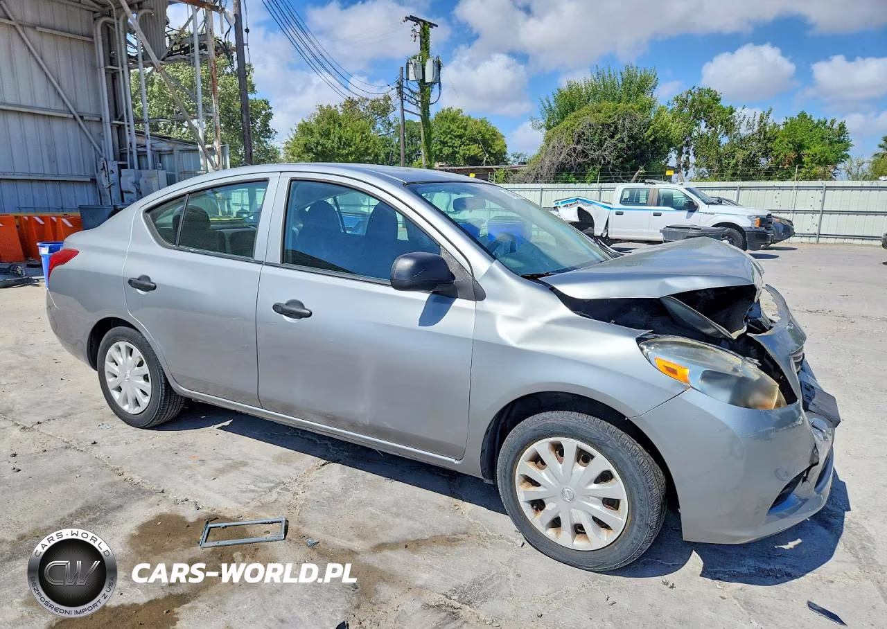 2014 Nissan Versa 1.6 S VIN:3N1CN7AP4EL869748 - 4