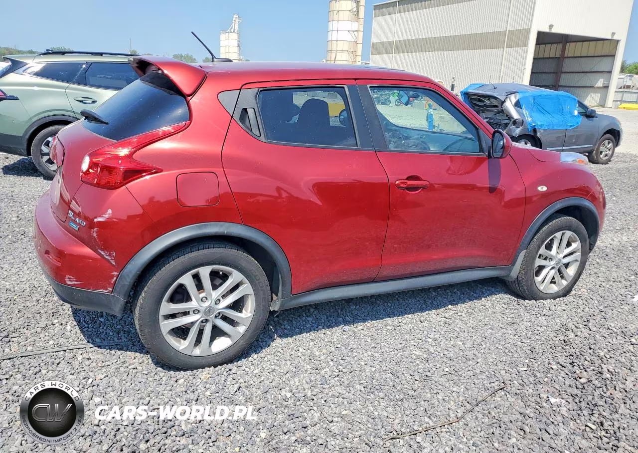 2013 Nissan Juke S VIN:JN8AF5MV3DT217671 - 3