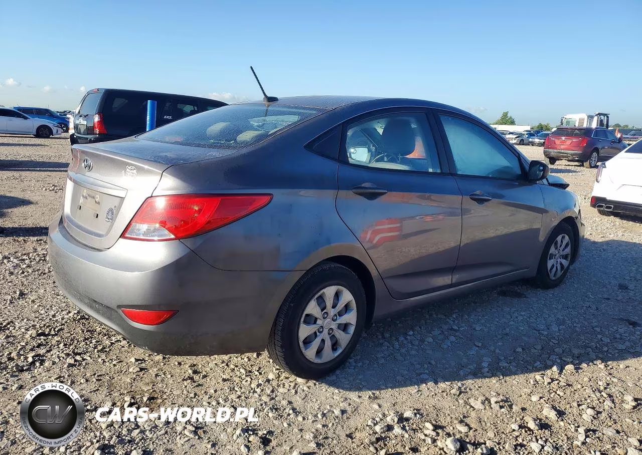 2015 Hyundai Accent Gls VIN:KMHCT4AE9FU796945 - 3