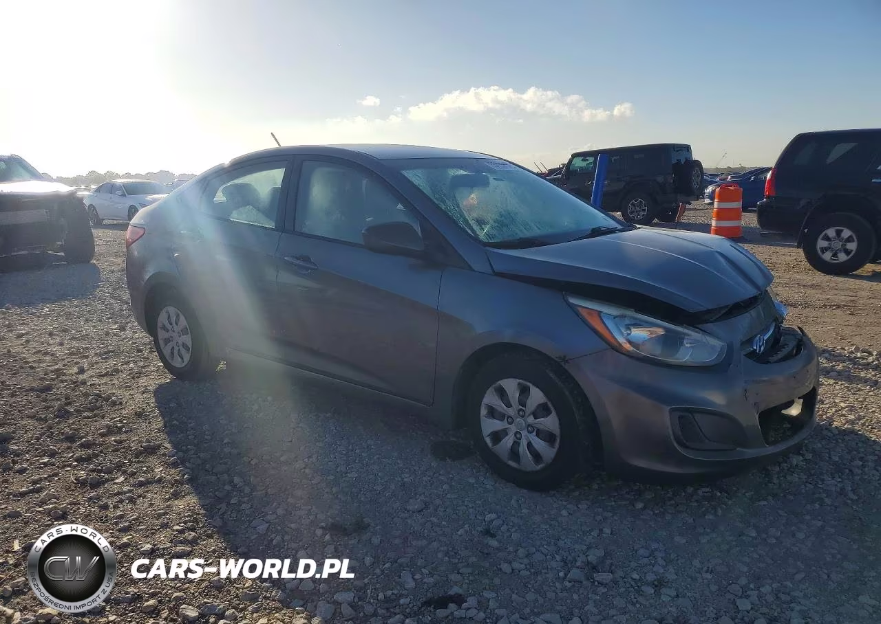 2015 Hyundai Accent Gls VIN:KMHCT4AE9FU796945 - 4