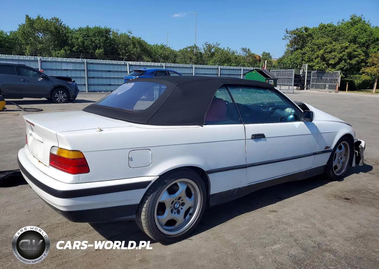 1994 BMW 318 Ic VIN:WBABK5327REC83302 - 3