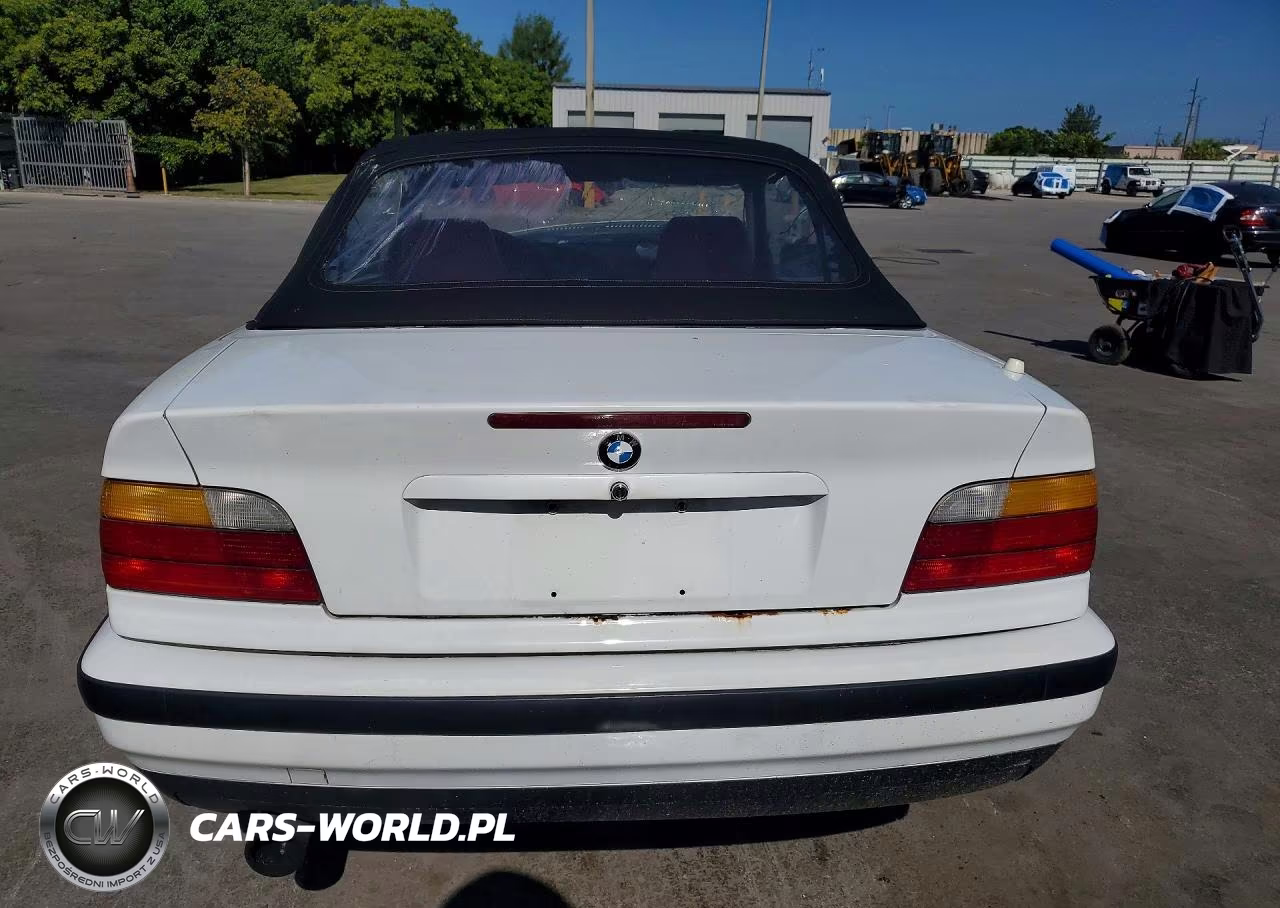 1994 BMW 318 Ic VIN:WBABK5327REC83302 - 6