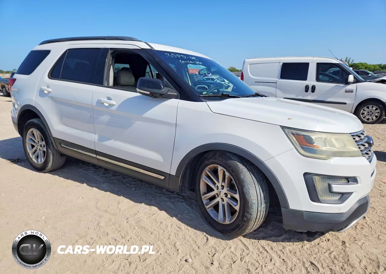 2016 Ford Explorer Xlt VIN:1FM5K7D84GGB70223 - 4