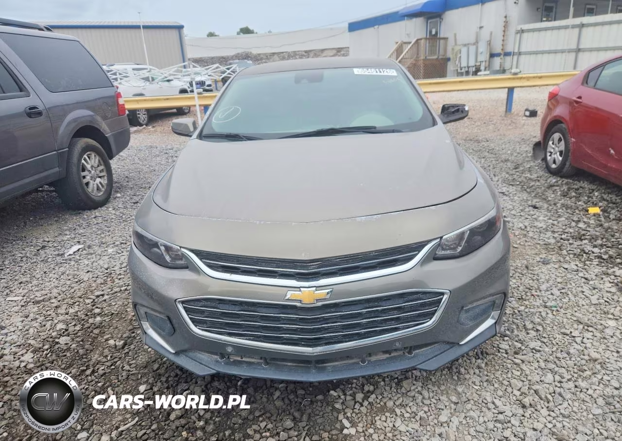 2017 Chevrolet Malibu Lt VIN:1G1ZE5STXHF151491 - 5