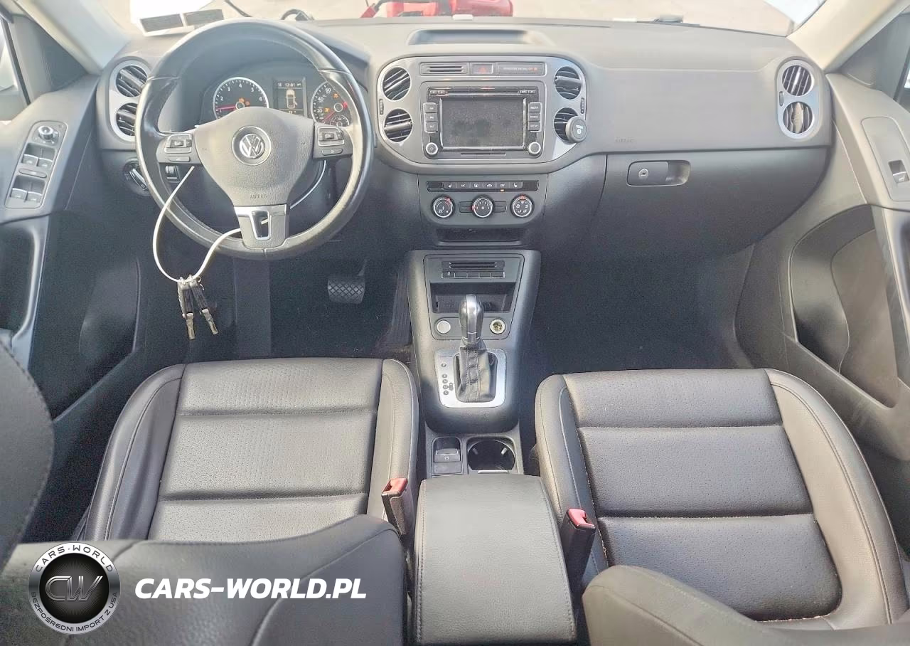 2015 Volkswagen Tiguan S VIN:WVGBV7AX7FW583943 - 8
