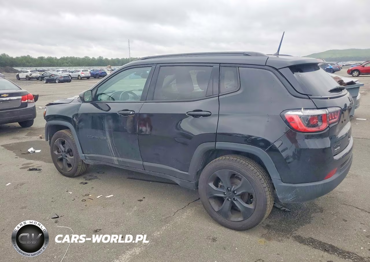 2018 Jeep Compass Latitude VIN:3C4NJDBB0JT480005 - 2