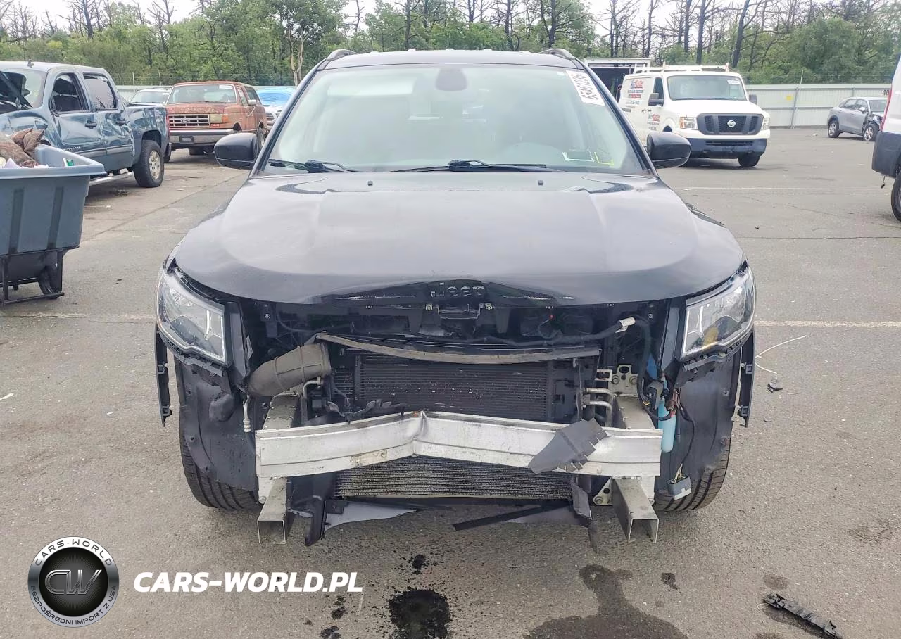 2018 Jeep Compass Latitude VIN:3C4NJDBB0JT480005 - 5