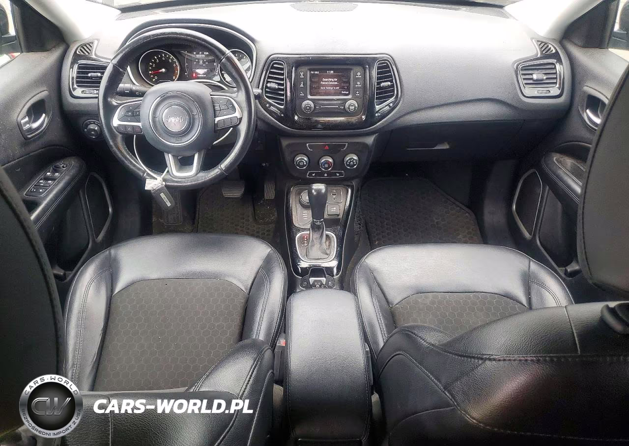 2018 Jeep Compass Latitude VIN:3C4NJDBB0JT480005 - 8