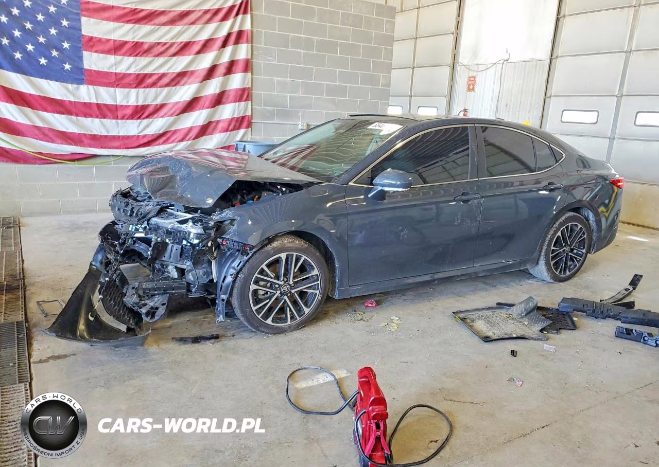 2026 Toyota Camry Xle VIN:4T1DAACK2TU717610 - 1