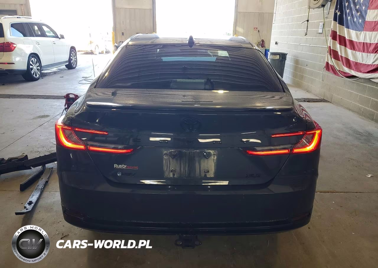 2026 Toyota Camry Xle VIN:4T1DAACK2TU717610 - 6