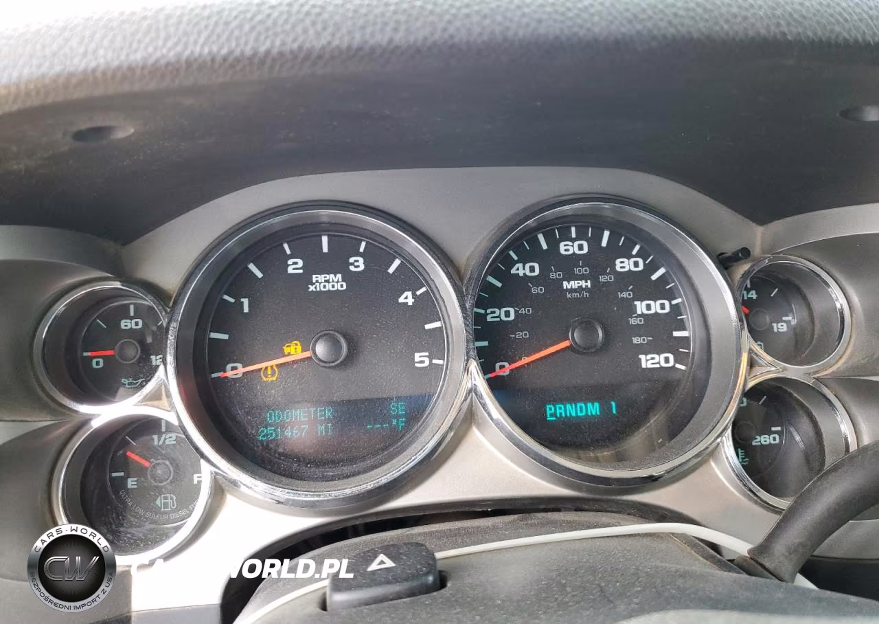 2010 Chev Silverado VIN:1GC4KXB63AF129080 - 9