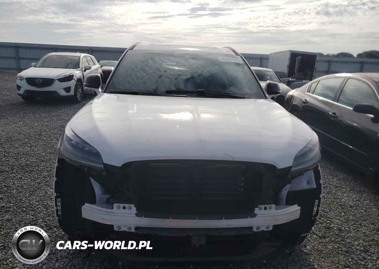 2023 Lincoln Aviator Reserve VIN:5LM5J7WC8PGL30072 - 5