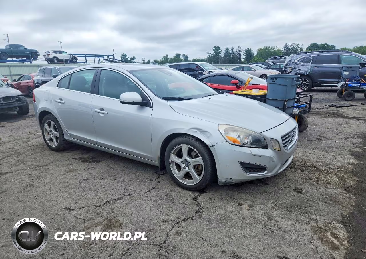 2012 Volvo S60 T5 VIN:YV1622FS3C2119057 - 4