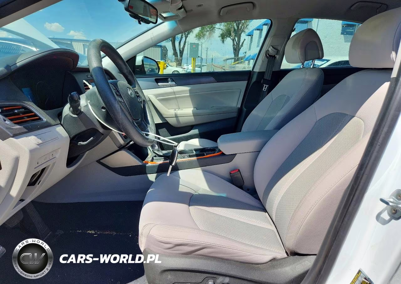 2016 Hyundai Sonata Sport VIN:5NPE34AF9GH434714 - 7