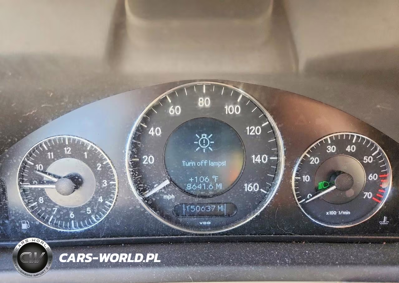 2005 Mercedes-Benz Clk 500 VIN:WDBTK75J35F149751 - 9