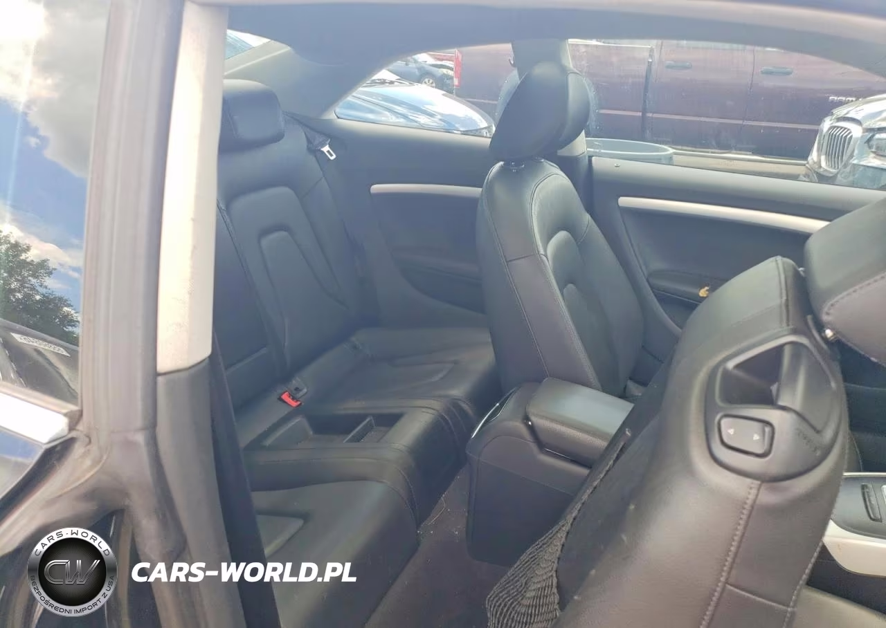 2010 Audi A5 Premium VIN:WAUCFAFR1AA052284 - 10