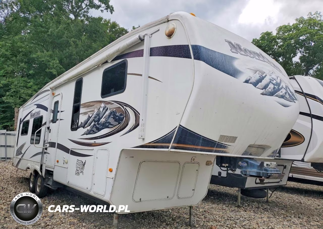 2010 Mont Camper
