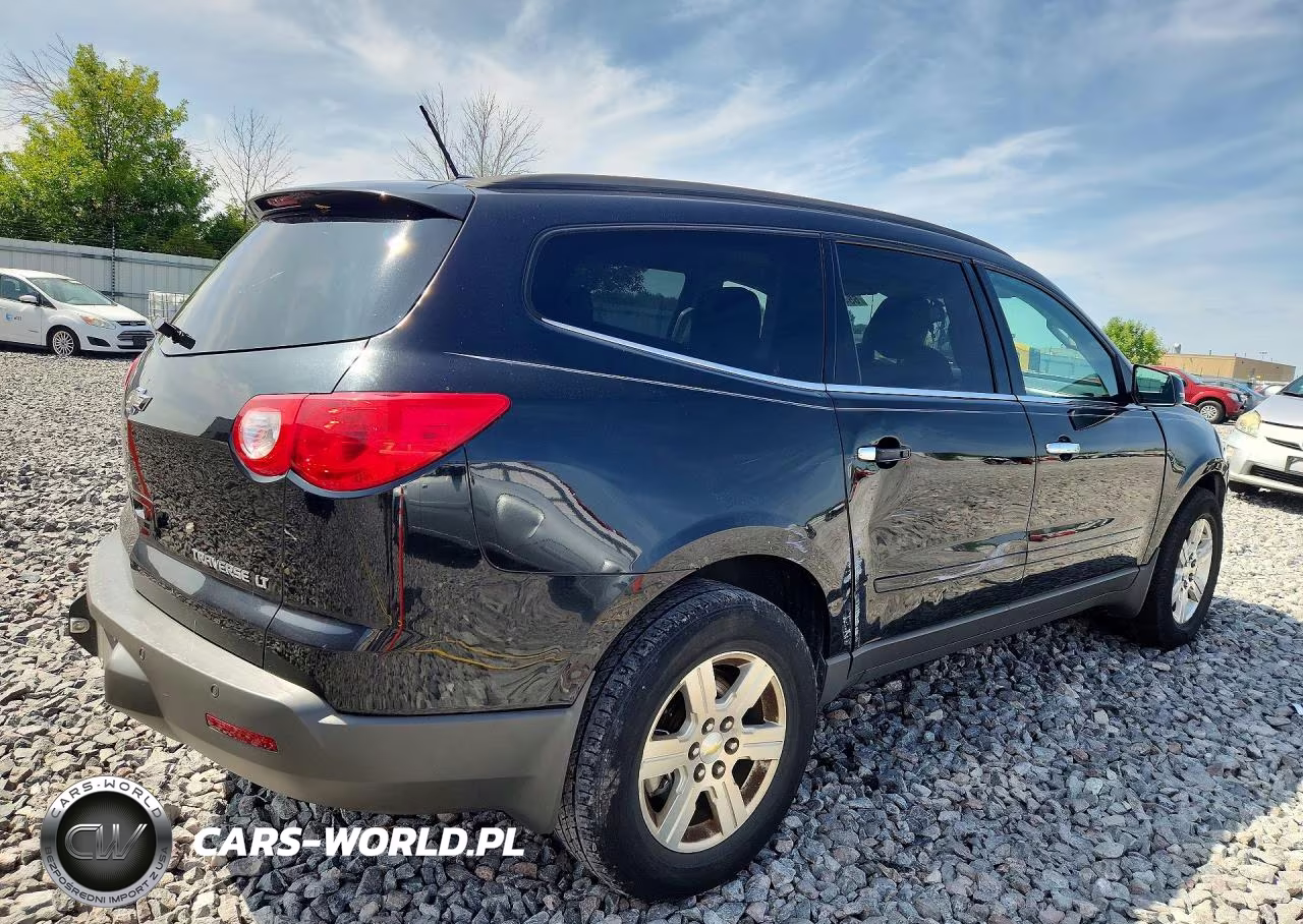 2012 Chevrolet Traverse Lt VIN:1GNKRGED4CJ386138 - 3