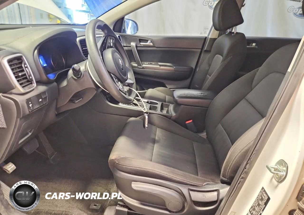 2021 Kia Sportage Lx VIN:KNDPM3AC4M7937525 - 7