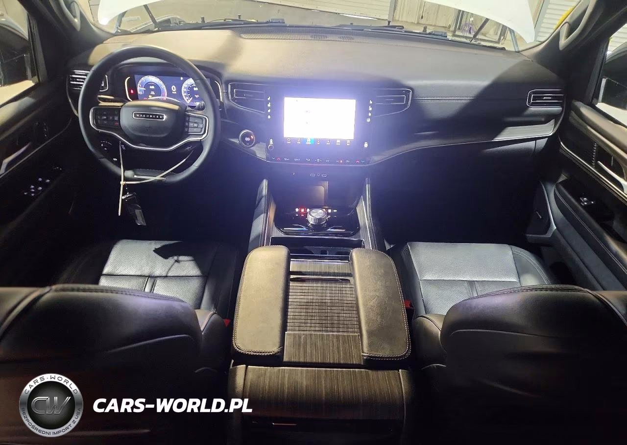 2024 Jeep Wagoneer L Series Ii VIN:1C4SJRBPXRS165074 - 8