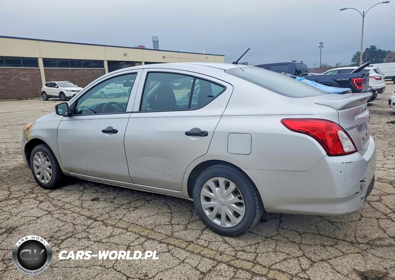 2017 Nissan Versa 1.8 Sl VIN:3N1CN7AP2HL905103 - 2