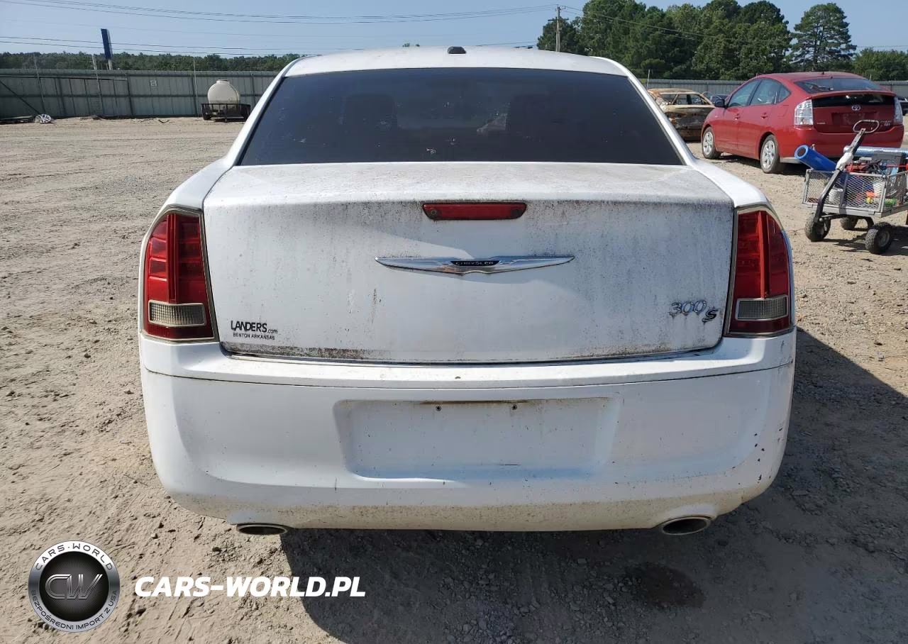 2013 Chrysler 300 S VIN:2C3CCABG2DH515513 - 6