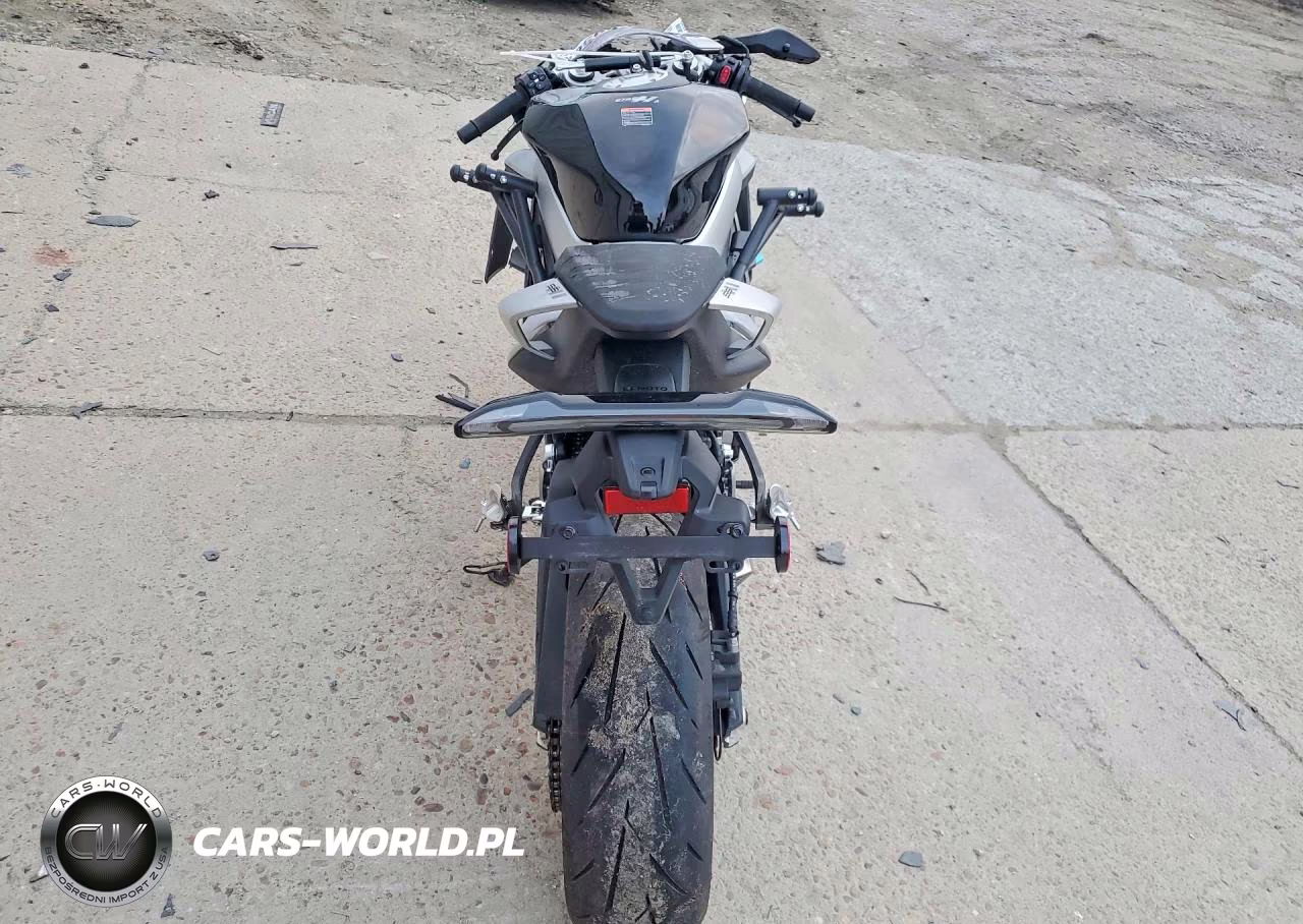 2026 Cf Moto 675Ss VIN:LCEPEVLP6T6006392 - 4