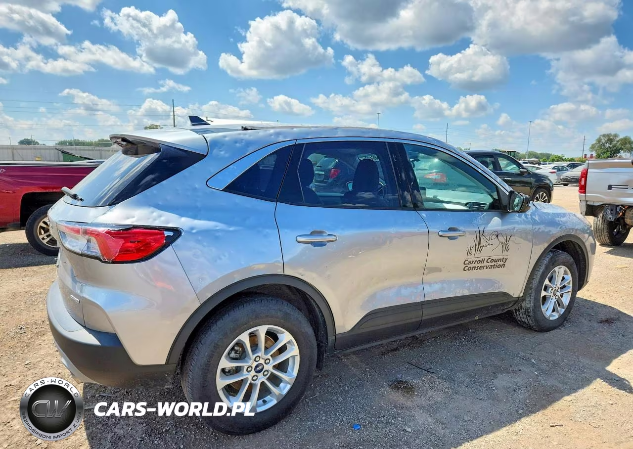 2022 Ford Escape Se VIN:1FMCU9G64NUB42704 - 3