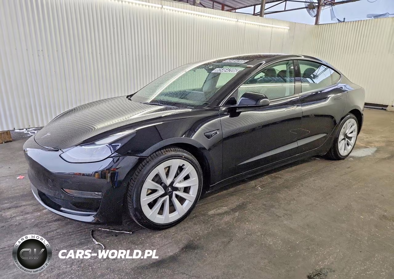 2022 Tesla Model 3 – zdjęcie 1 z 12