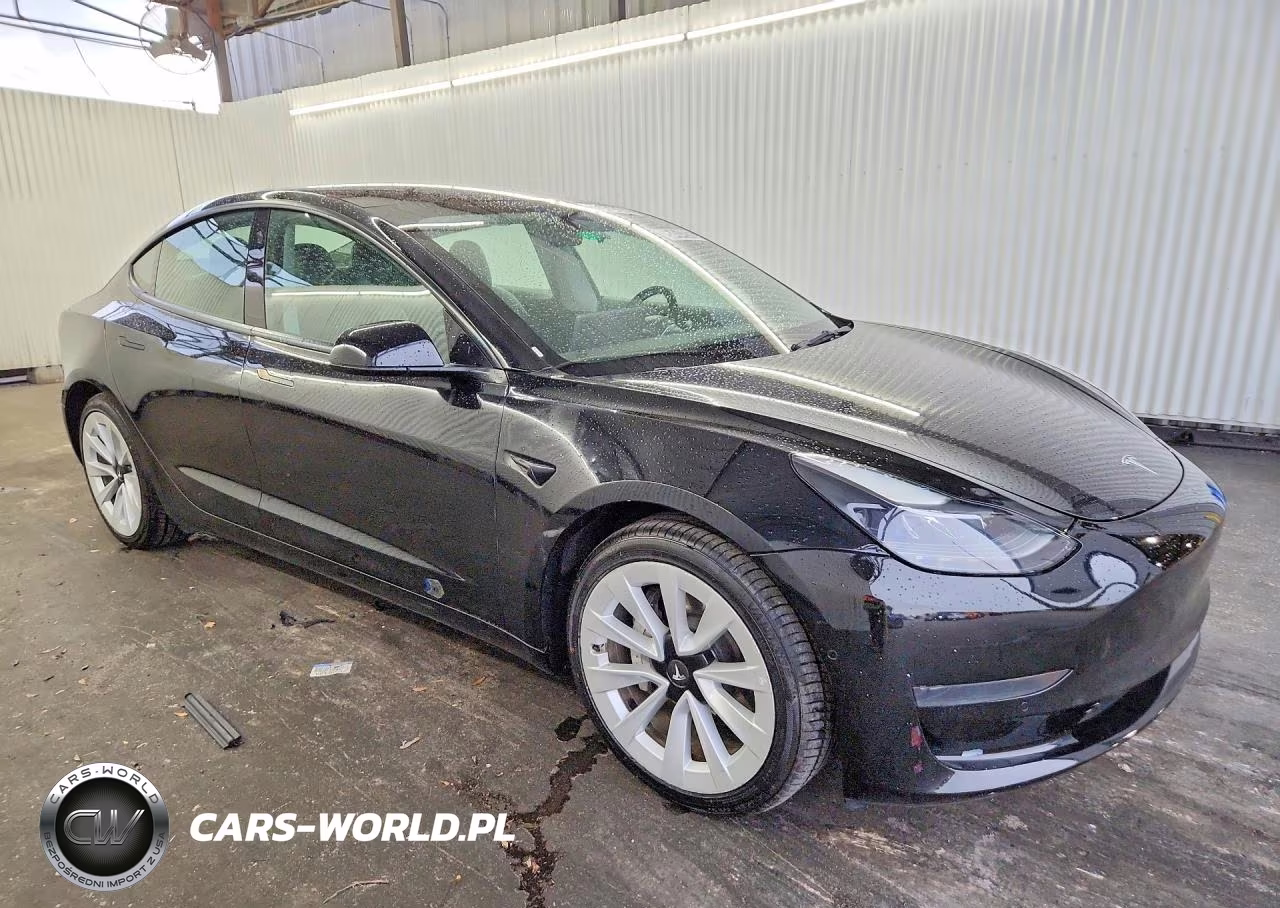 2022 Tesla Model 3 VIN:5YJ3E1EAXNF371746 - 4