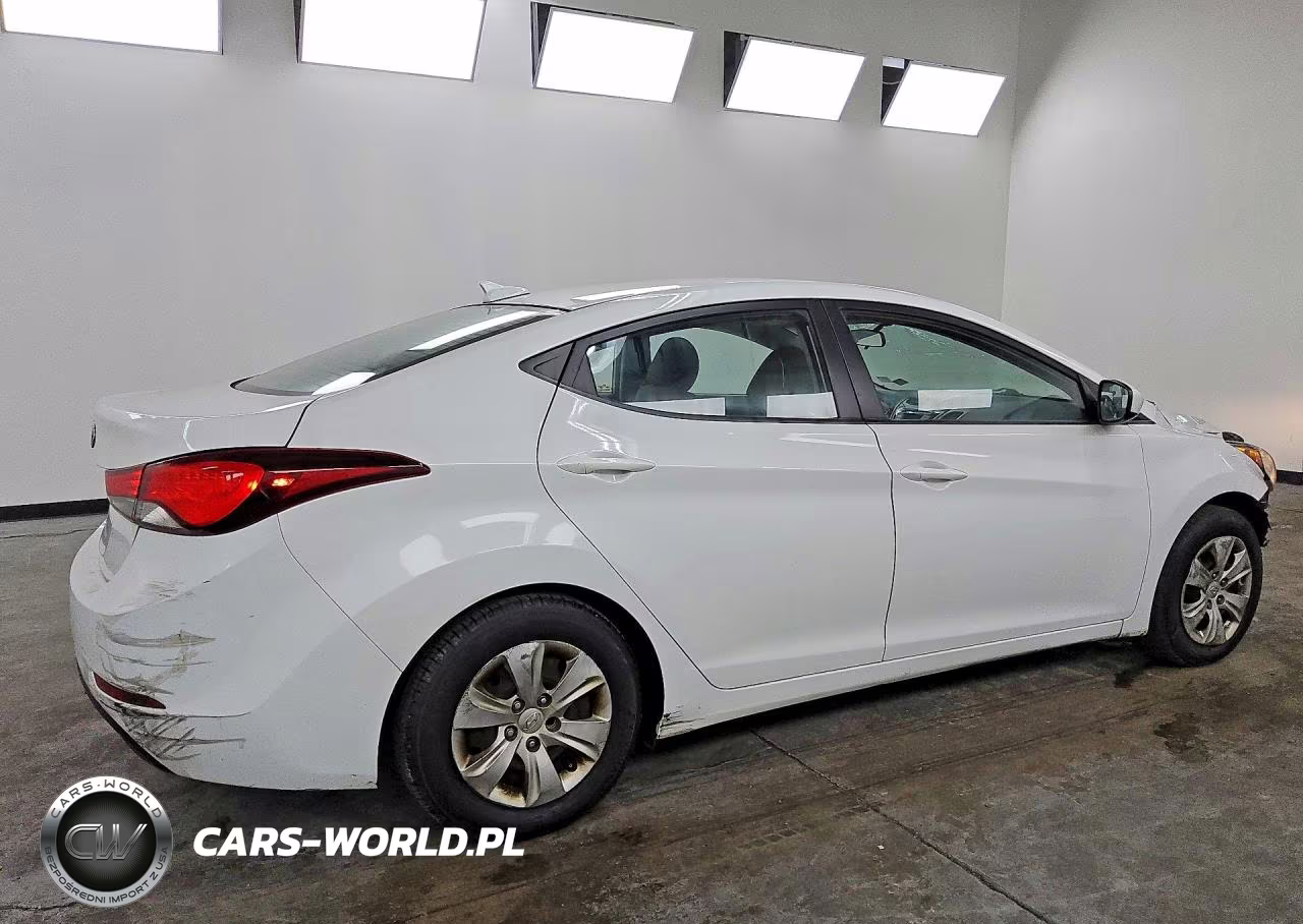 2016 Hyundai Elantra Se VIN:5NPDH4AE1GH728449 - 3