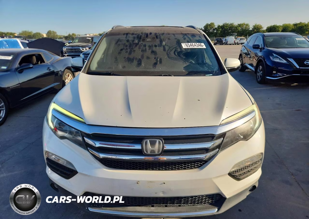 2017 Honda Pilot Touring VIN:5FNYF6H92HB044313 - 5