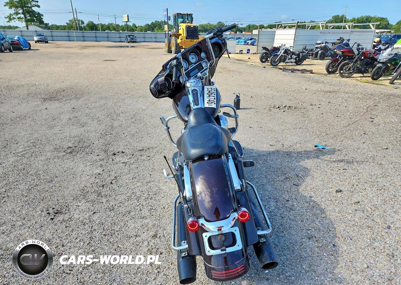 2011 Harley-Davidson Flhx VIN:1HD1KB412BB606564 - 4