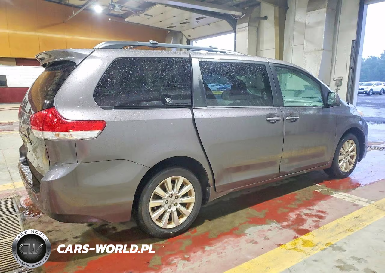 2014 Toyota Sienna Xle 7-Passenger VIN:5TDDK3DC5ES081874 - 3